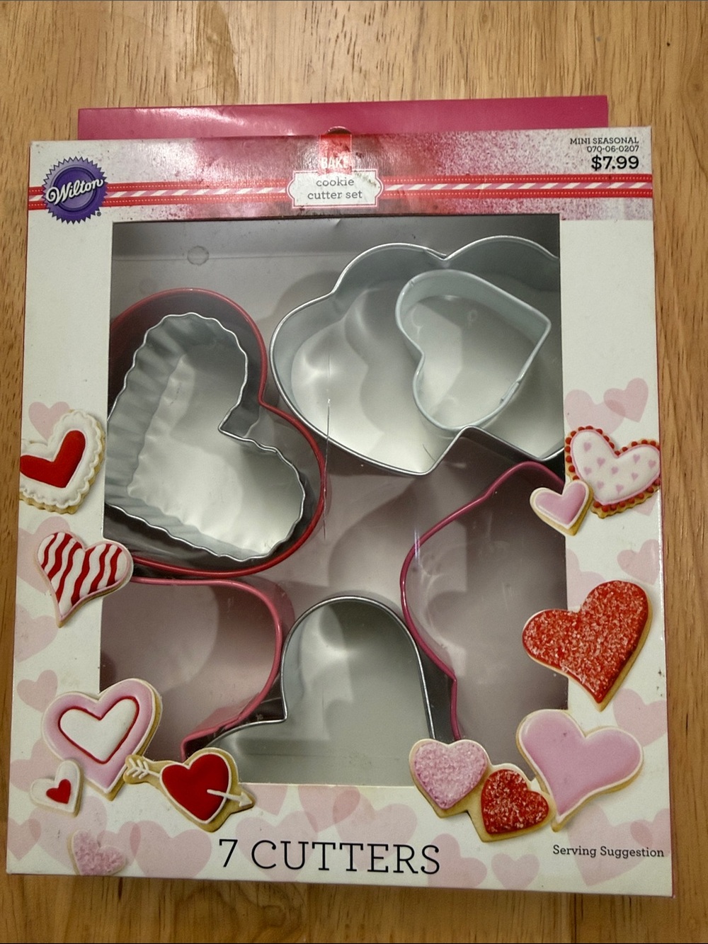 Wilton Pink and Silver Heart Cookie Cutter Set - 7 Pieces